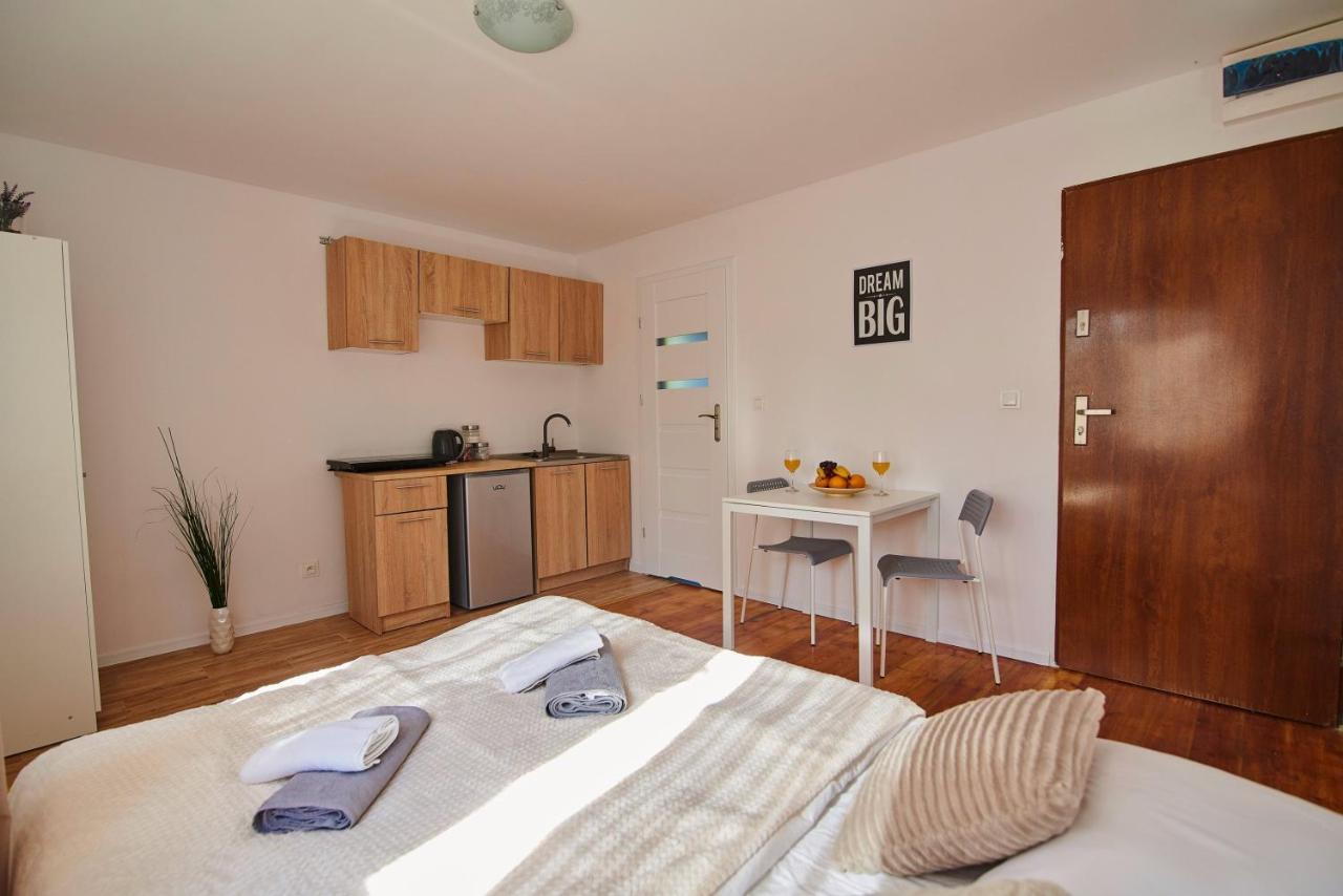 Regem Apartments Plonska Warsaw Exterior photo